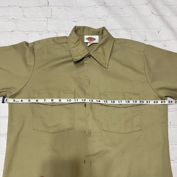 DICKIES MEN’s khaki work wear Button Down Shirt Short Sleeve Medium euc Vintage - Picture 11 of 11